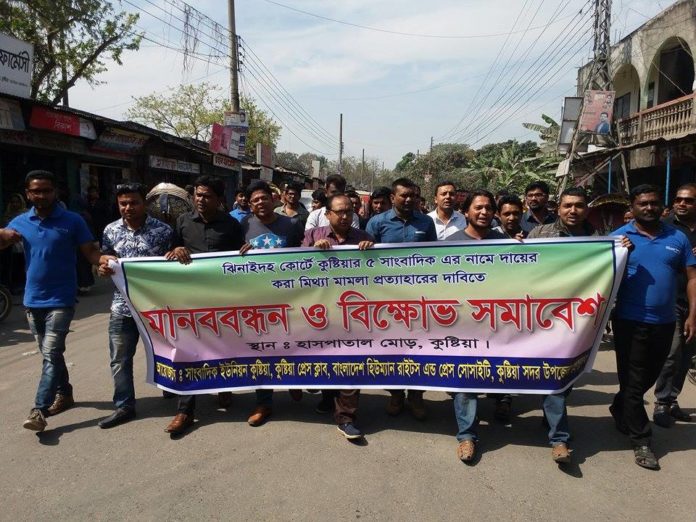 27749863_401016860358845_1688975000601251058_n