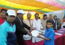 মিরপুরে কুরিপোল আর্দশ বিদ্যালয়ে বার্ষিক ক্রীড়া প্রতিযোগীতা পুরুস্কার বিতরণ ও সাংস্কৃতিক অনুষ্ঠান