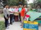 মিরপুরে খামারিদের মাঝে প্রদর্শণীর উপকরণ বিতরণ