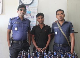 দৌলতপুরে ফেন্সিডিলসহ ১ জন গ্রেফতার